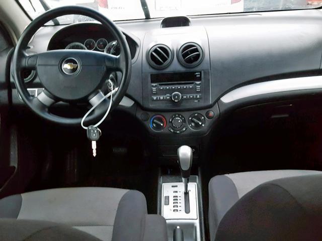 KL1TD6DE3BB126846 - 2011 CHEVROLET AVEO LS WHITE photo 9