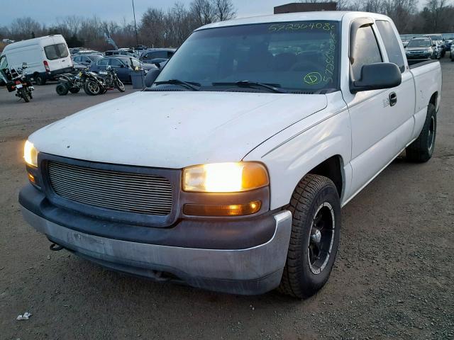 2GTEC19V3Y1132087 - 2000 GMC NEW SIERRA WHITE photo 2