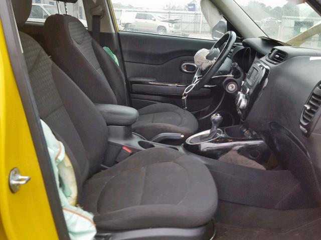 KNDJX3A57F7115349 - 2015 KIA SOUL ! Sarı foto 5