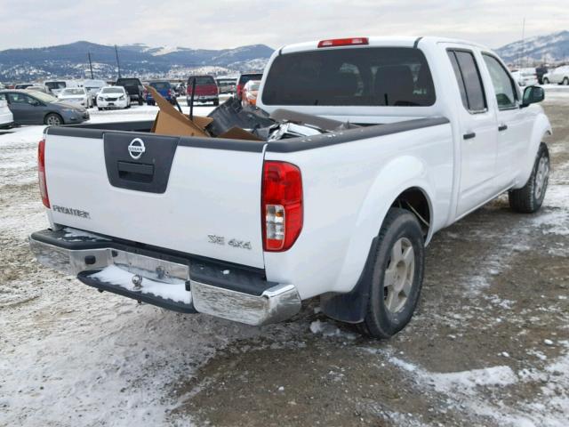 1N6AD09W78C402122 - 2008 NISSAN FRONTIER C WHITE photo 4