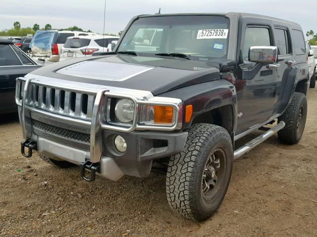 5GTEN13E988192691 - 2008 HUMMER H3 BLACK photo 2