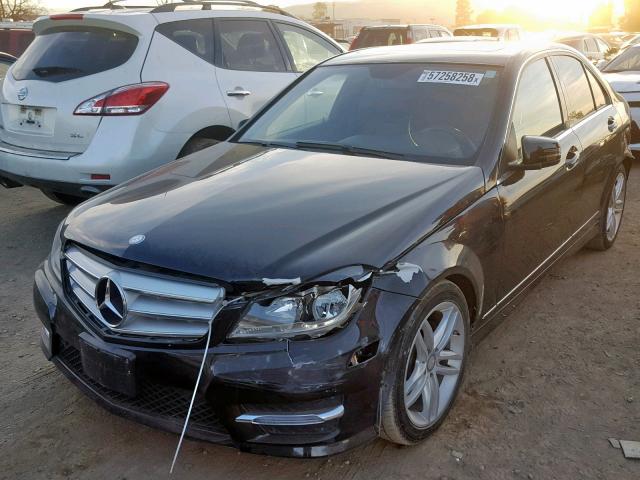 WDDGF4HB5DR278636 - 2013 MERCEDES-BENZ C 250 BLACK photo 2