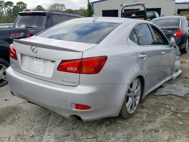 JTHBK262472029909 - 2007 LEXUS IS 250 SILVER photo 4