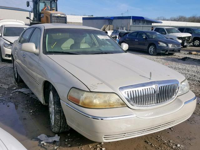 1LNHM83W94Y659526 - 2004 LINCOLN TOWN CAR U CREAM photo 1