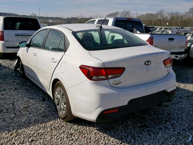 3KPA24AB7JE137449 - 2018 KIA RIO LX WHITE photo 3