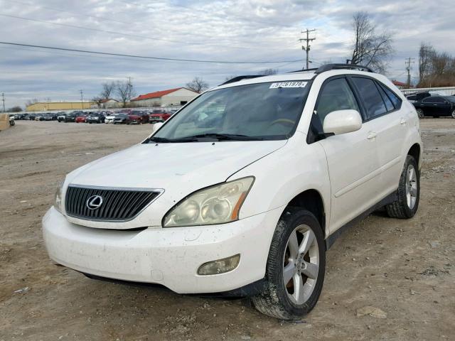 JTJHA31U540021075 - 2004 LEXUS RX 330 WHITE photo 2