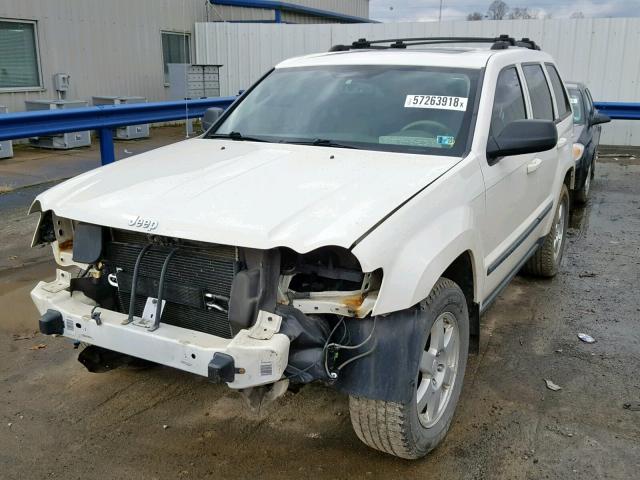 1J8GR48K49C537265 - 2009 JEEP GRAND CHER WHITE photo 2