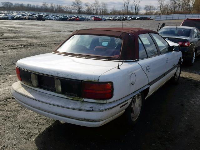 1G3NL54D0NM460542 - 1992 OLDSMOBILE ACHIEVA S WHITE photo 4