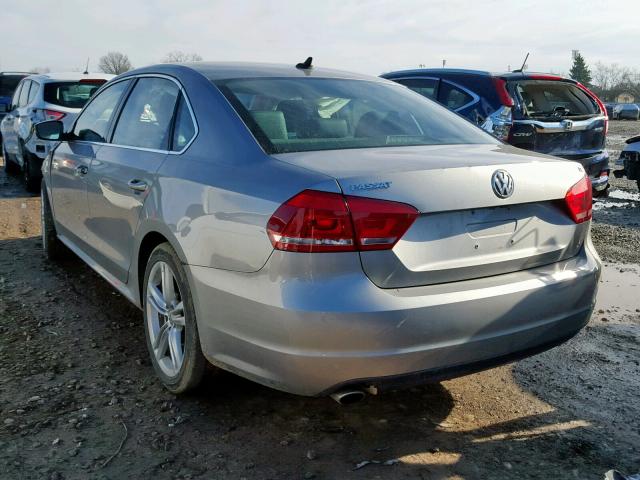 1VWBP7A37EC002336 - 2014 VOLKSWAGEN PASSAT SE SILVER photo 3