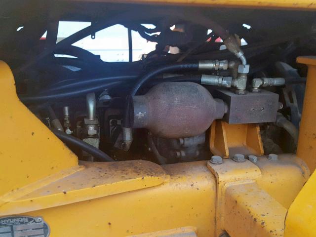 L801GC10175 - 2001 HYUNDAI LOADER YELLOW photo 7