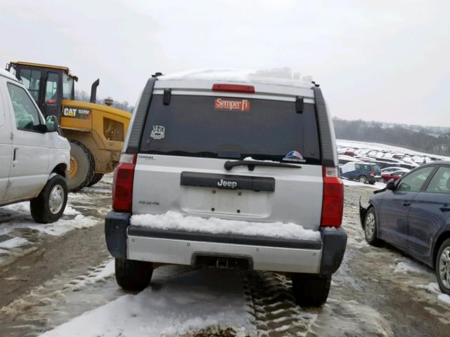 1J8HG48NX6C132561 - 2006 JEEP COMMANDER SILVER photo 10