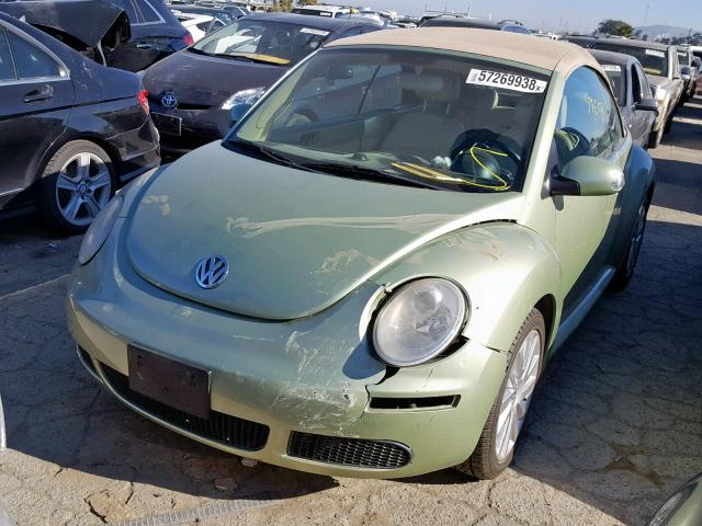 3VWRG31Y18M416007 - 2008 VOLKSWAGEN NEW BEETLE მწვანე ფოტო 2