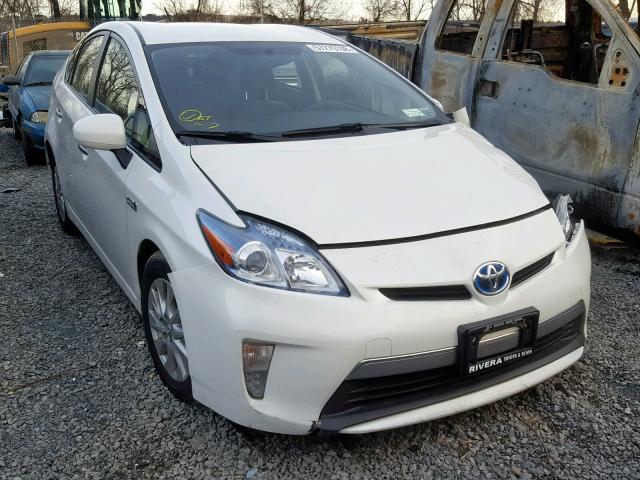 JTDKN3DP0E3052026 - 2014 TOYOTA PRIUS PLUG WHITE photo 1