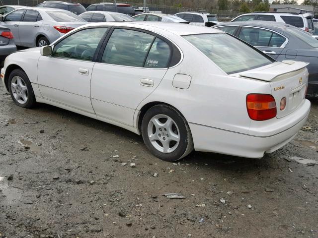 JT8BD68S8X0070005 - 1999 LEXUS GS 300 WHITE photo 3