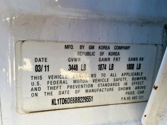 KL1TD6DE6BB229551 - 2011 CHEVROLET AVEO LS WHITE photo 10