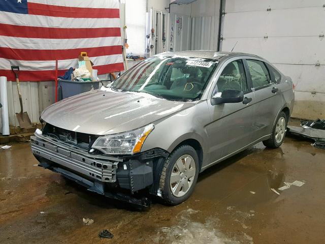 1FAHP34N88W259436 - 2008 FORD FOCUS S/SE SILVER photo 2