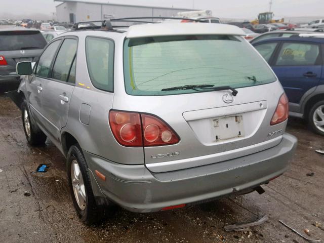 JT6HF10UXX0062176 - 1999 LEXUS RX 300 SILVER photo 3