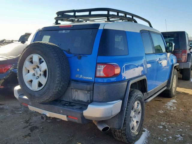 JTEBU11FX70089393 - 2007 TOYOTA FJ CRUISER BLUE photo 4