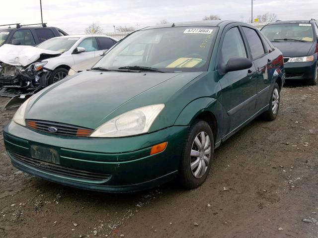 1FAFP33PXYW169229 - 2000 FORD FOCUS LX GREEN photo 2