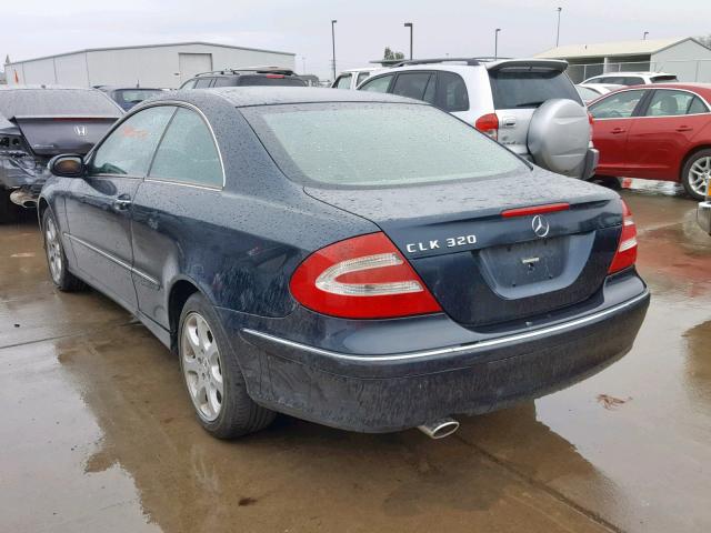 WDBTJ65J34F092348 - 2004 MERCEDES-BENZ CLK 320C BLUE photo 3