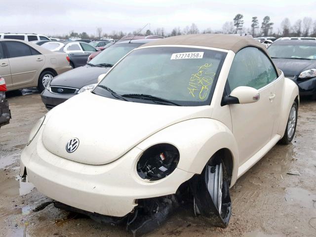 3VWRF31Y79M401709 - 2009 VOLKSWAGEN NEW BEETLE Braun Foto 2