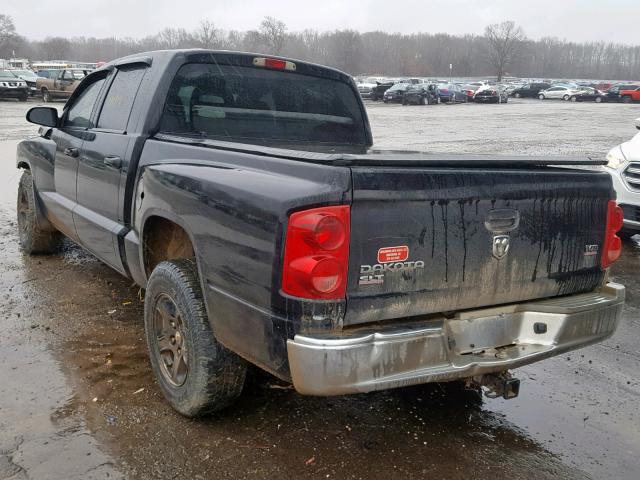 1D7HE48N75S237677 - 2005 DODGE DAKOTA QUA BLACK photo 3