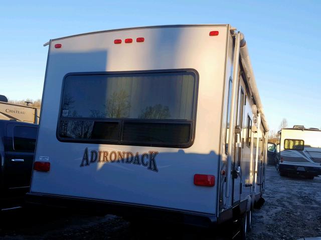 47CTBAP238K122127 - 2008 DUTC ADIRONDACK WHITE photo 4