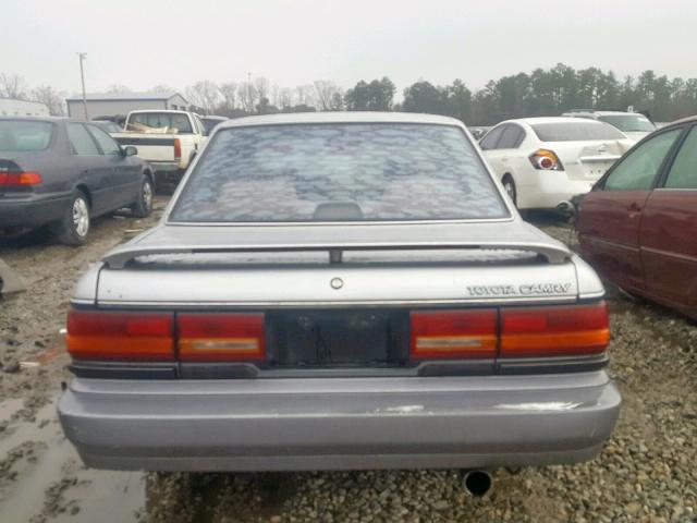 4T1SV21E0LU211871 - 1990 TOYOTA CAMRY DLX SILVER photo 9