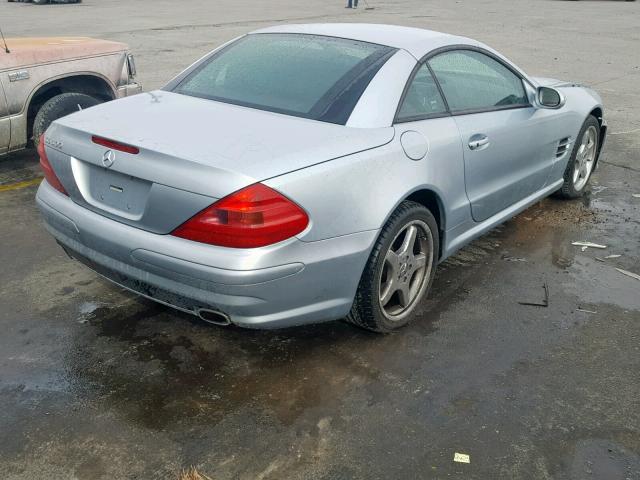 WDBSK75F83F048628 - 2003 MERCEDES-BENZ SL 500R SILVER photo 4