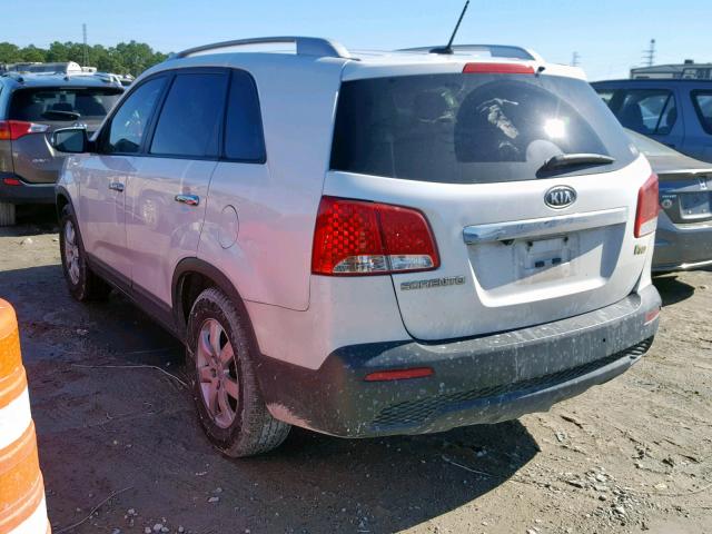 5XYKT4A65CG246955 - 2012 KIA SORENTO BA WHITE photo 3