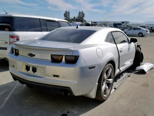 2G1FK1EJ8A9209255 - 2010 CHEVROLET CAMARO SS SILVER photo 4