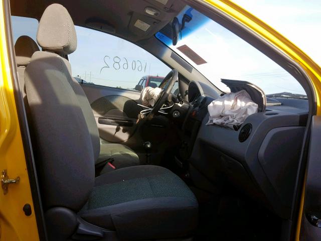 KL1TJ62644B170801 - 2004 CHEVROLET AVEO LS YELLOW photo 5