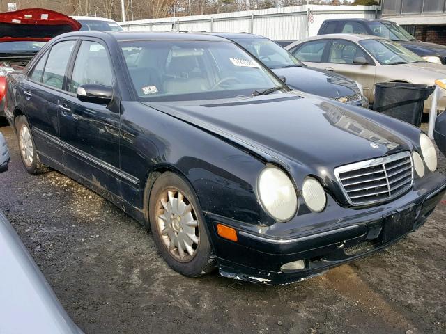 WDBJF65J3YA972655 - 2000 MERCEDES-BENZ E 320 BLACK photo 1