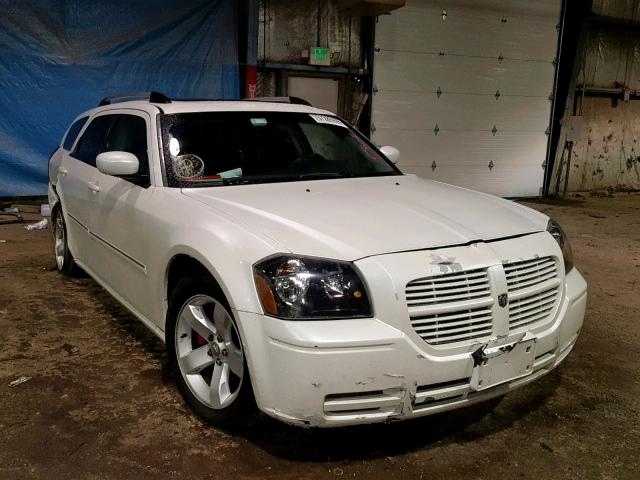 2D4FV48T85H513763 - 2005 DODGE MAGNUM SE WHITE photo 1