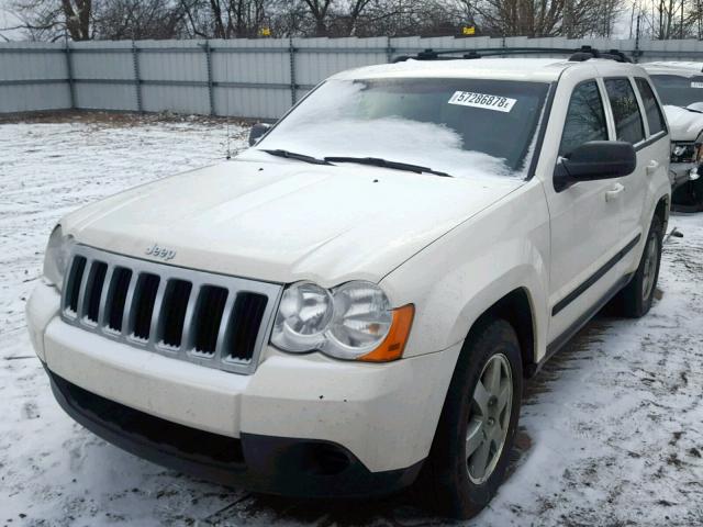 1J8GR48K49C529702 - 2009 JEEP GRAND CHER WHITE photo 2