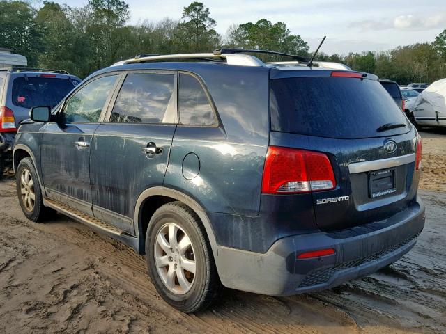 5XYKT4A20CG254569 - 2012 KIA SORENTO BA BLUE photo 3