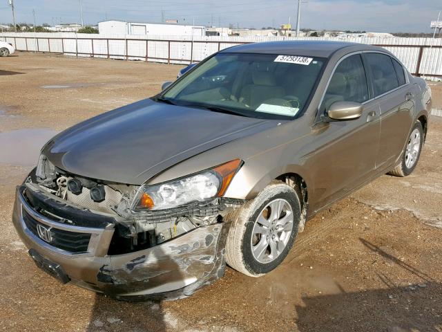 1HGCP26409A196965 - 2009 HONDA ACCORD LXP GOLD photo 2