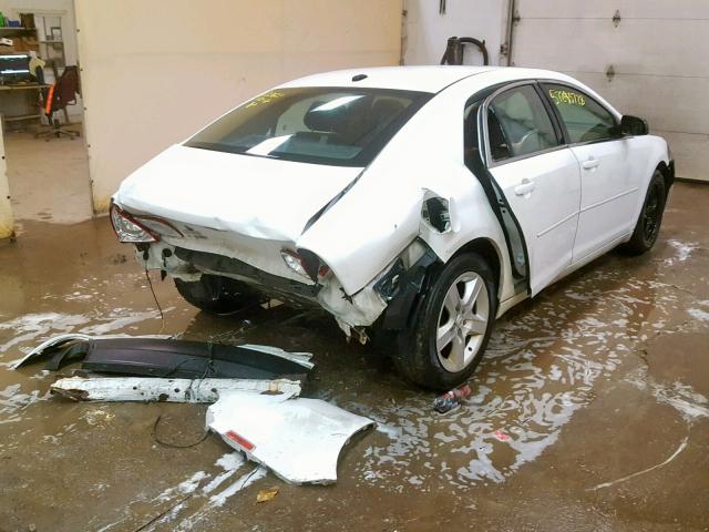 1G1ZB5EB9A4136803 - 2010 CHEVROLET MALIBU LS თეთრი ფოტო 4