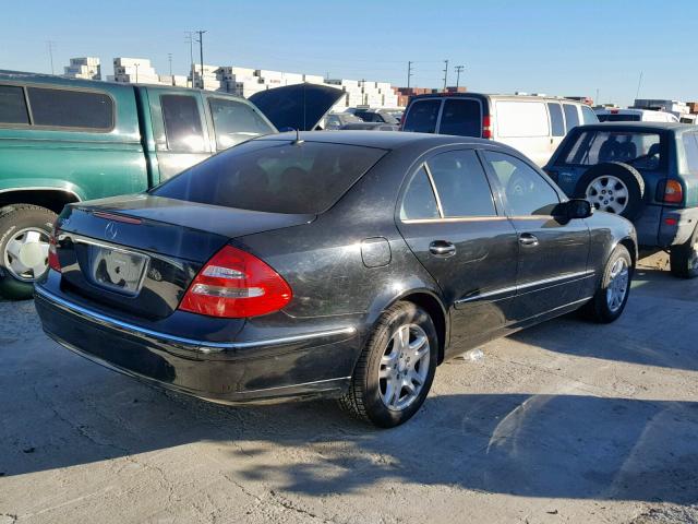 WDBUF65J03A215217 - 2003 MERCEDES-BENZ E 320 BLACK photo 4