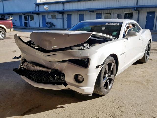 2G1FK1EJ1D9162896 - 2013 CHEVROLET CAMARO 2SS WHITE photo 2