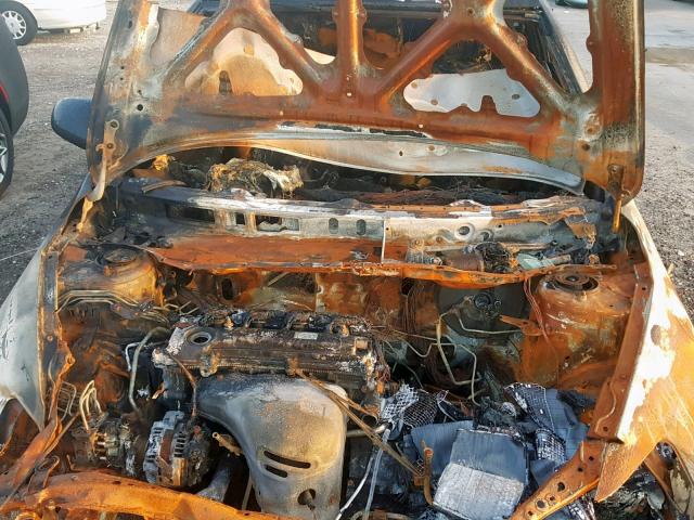 JTKDE177550022913 - 2005 TOYOTA SCION TC შავი ფოტო 7