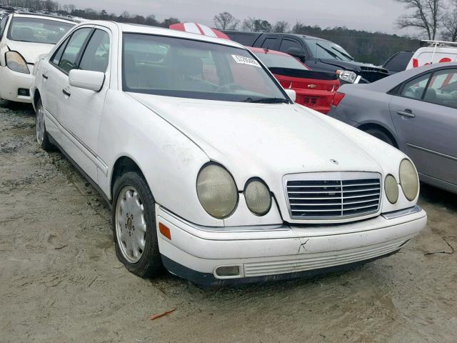 WDBJF65F4WA557692 - 1998 MERCEDES-BENZ E 320 WHITE photo 1