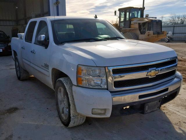 3GCPCSE09BG253777 - 2011 CHEVROLET SILVERADO WHITE photo 1