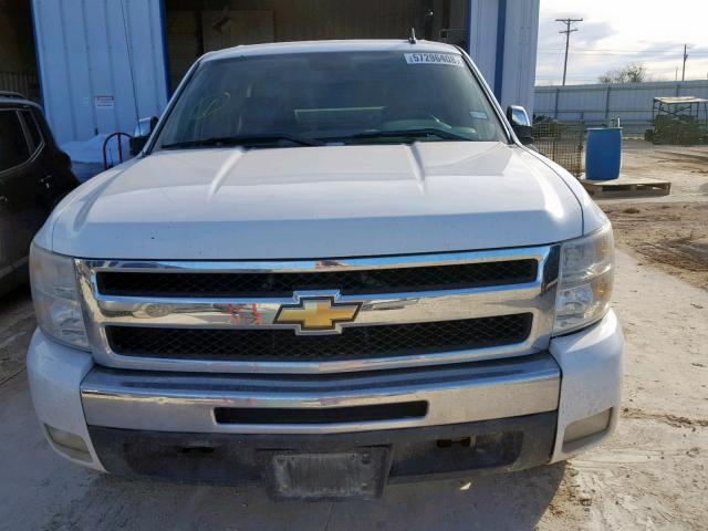 3GCPCSE09BG253777 - 2011 CHEVROLET SILVERADO WHITE photo 9