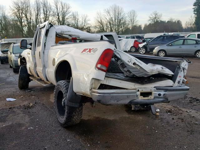 1FTSW31P63EC68028 - 2003 FORD F350 SRW S WHITE photo 3