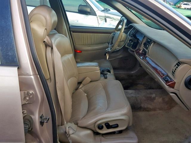 1G4CU5213W4644531 - 1998 BUICK PARK AVENU TAN photo 5