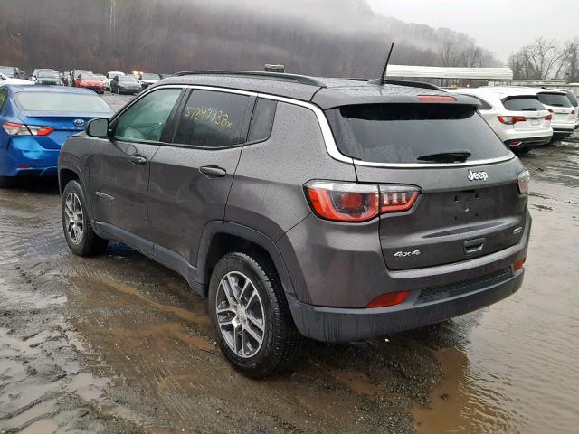 3C4NJDBBXJT101897 - 2018 JEEP COMPASS LA 灰色 照片 3