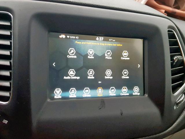 3C4NJDBBXJT101897 - 2018 JEEP COMPASS LA 灰色 照片 9