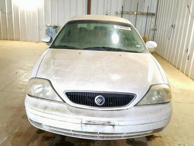 1MEFM50U11G612035 - 2001 MERCURY SABLE GS WHITE photo 10