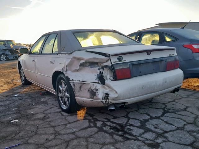 1G6KS54YX3U157230 - 2003 CADILLAC SEVILLE SL WHITE photo 3